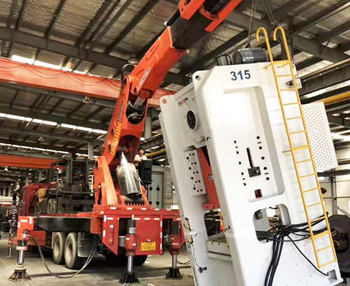 兴文提升工作效率，选择优质折臂吊租赁服务