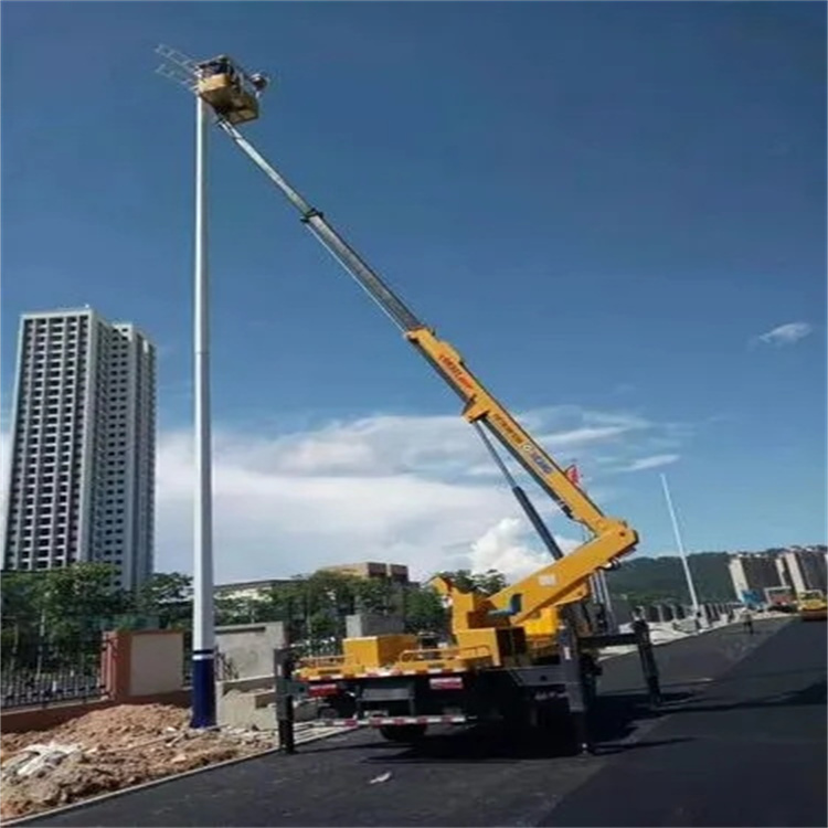 兴文维修路灯的曲臂升降车出租