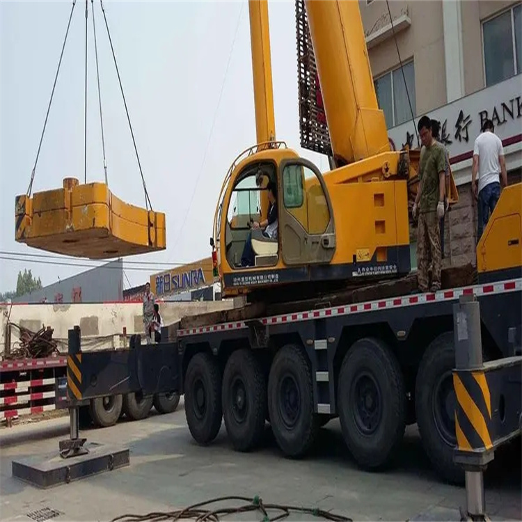 兴文当地吊车出租|机器吊装|75吨|工厂搬迁服务